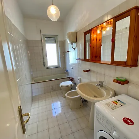 Via Nazionale 65 Apartamento *